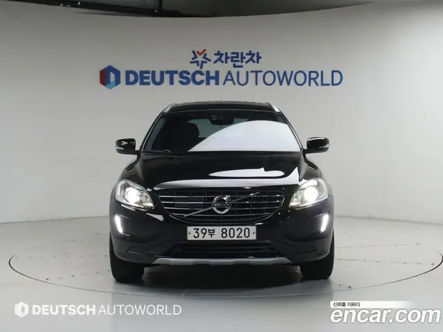 Volvo XC60 2017 2.0 автомат (гидро), миниатюра 3