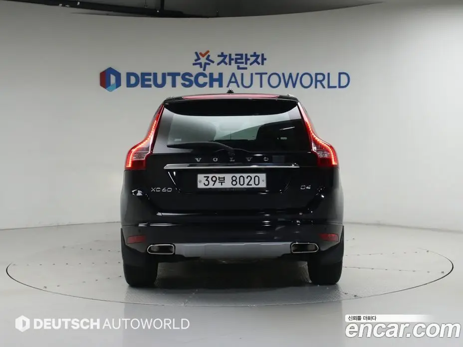 Volvo XC60 2017 2.0 автомат (гидро), фото 4