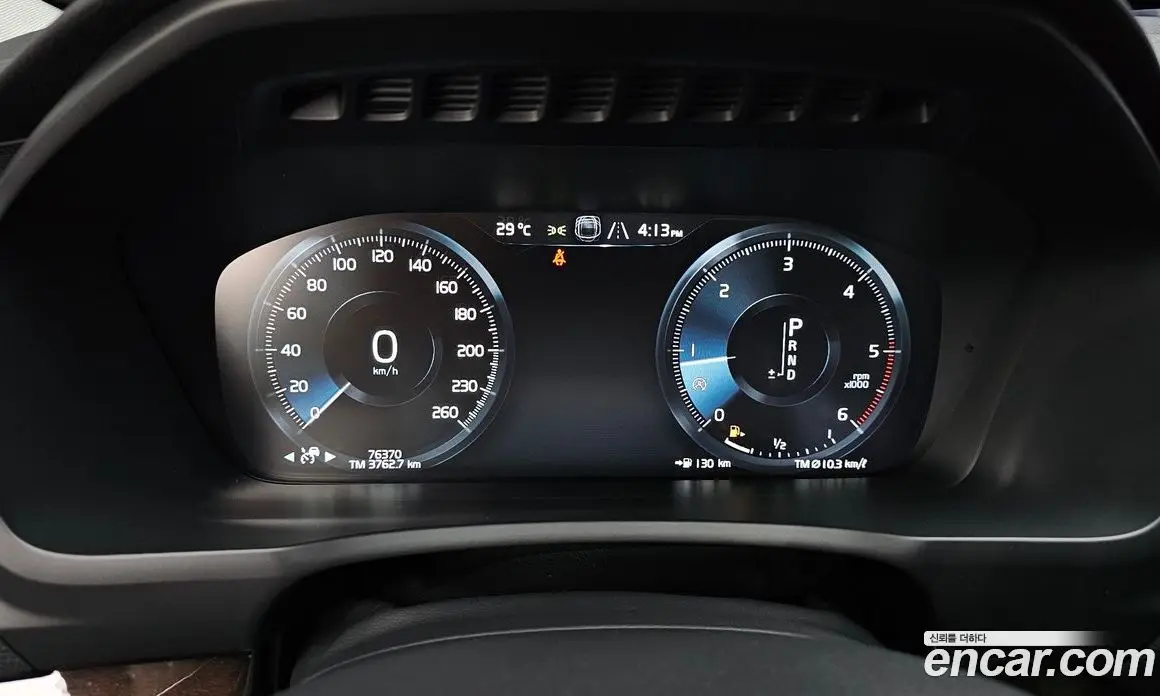 Volvo XC90 2016 2.0 автомат (гидро), фото 8