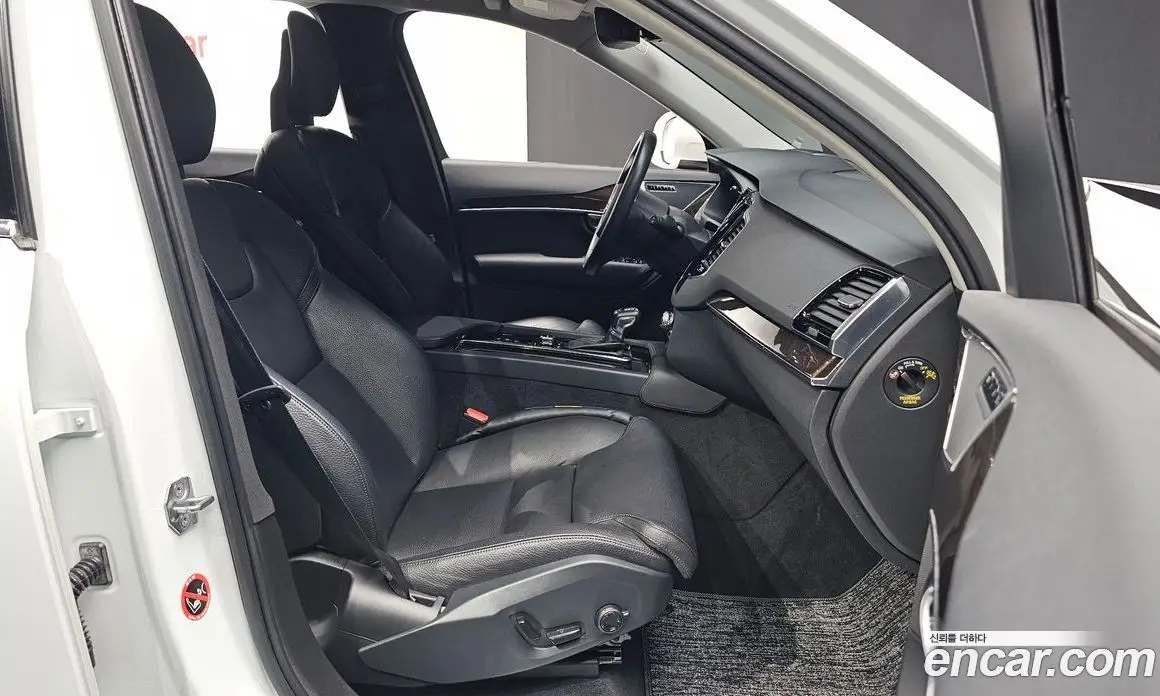 Volvo XC90 2016 2.0 автомат (гидро), фото 10