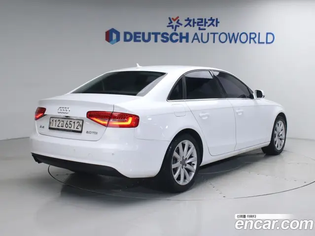 Audi A4 2013 2.0 автомат (гидро), миниатюра 2