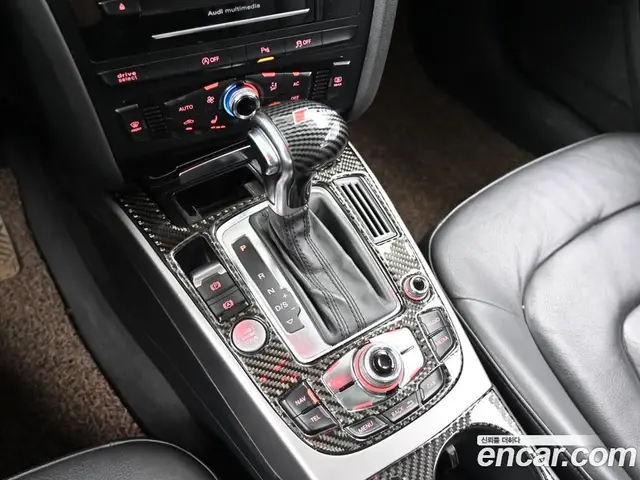 Audi A4 2013 2.0 автомат (гидро), миниатюра 9