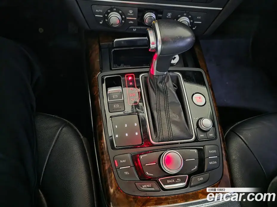 Audi A6 2014 3.0 автомат (гидро), фото 15
