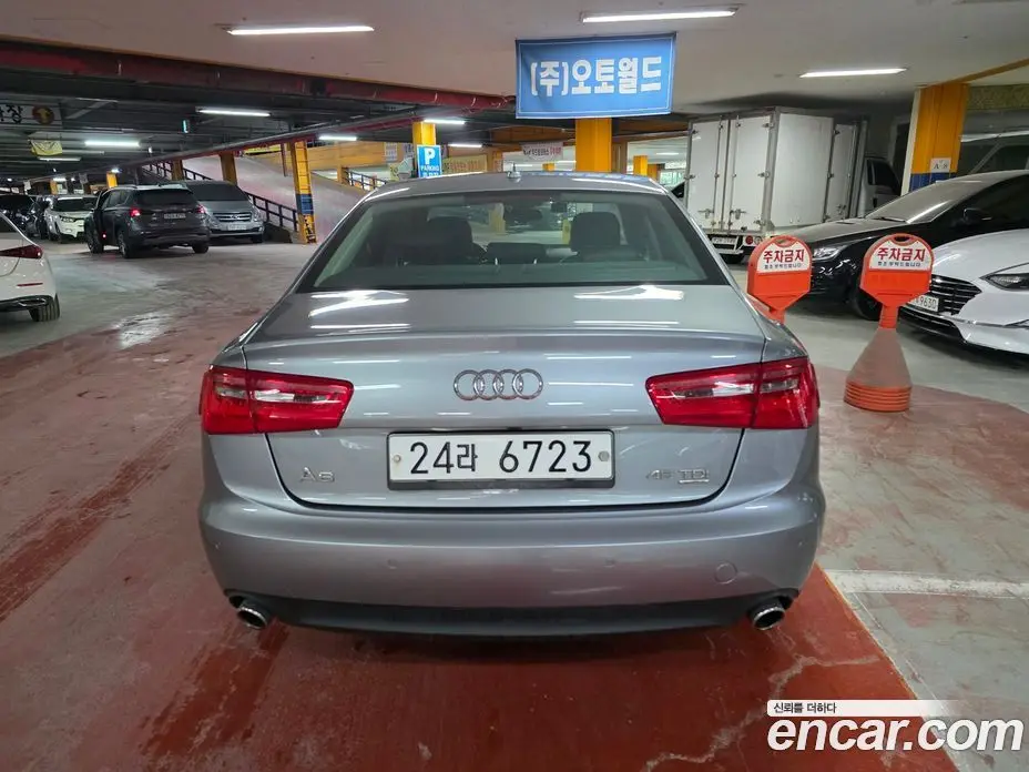 Audi A6 2014 3.0 автомат (гидро), фото 4