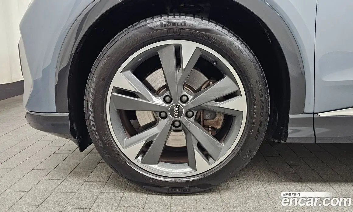 Audi Q4 e-tron 2022 0.2 автомат (гидро), фото 5