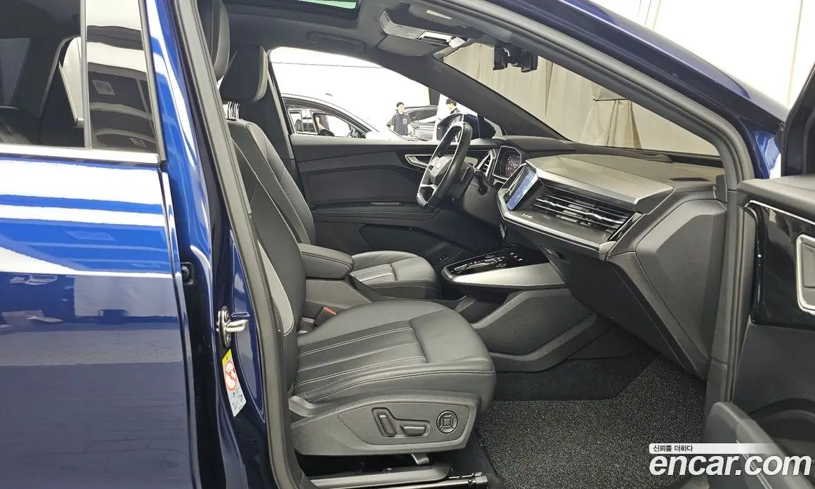 Audi Q4 e-tron 2023 0.2 автомат (гидро), фото 11