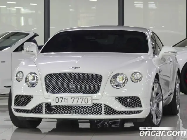 Bentley Continental 2016 4.0 автомат (гидро), миниатюра 1 Bentley Continental 2016 4.0 автомат (гидро), миниатюра 1