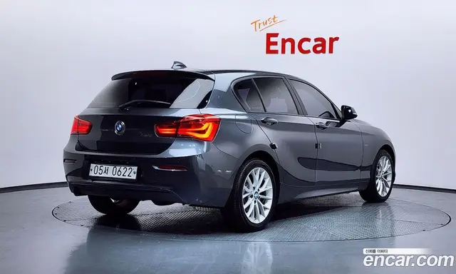 BMW 1 серия 2016 2.0 автомат (гидро), миниатюра 2
