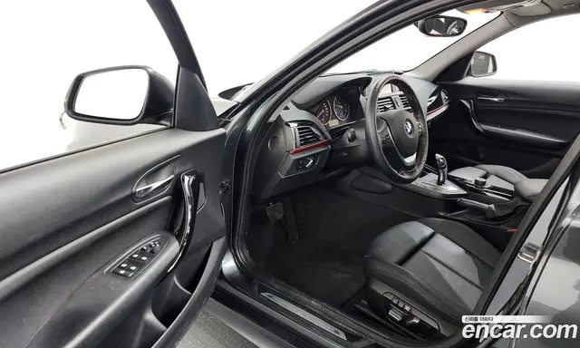 BMW 1 серия 2016 2.0 автомат (гидро), миниатюра 10