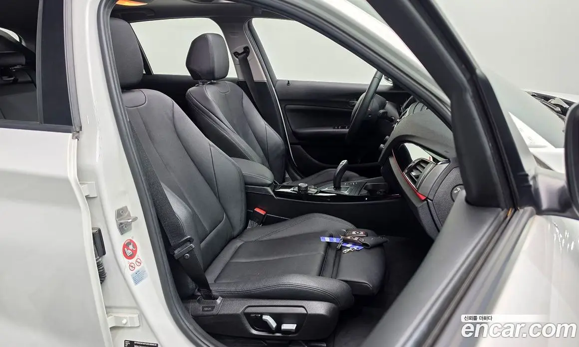 BMW 1 серия 2016 2.0 автомат (гидро), фото 15