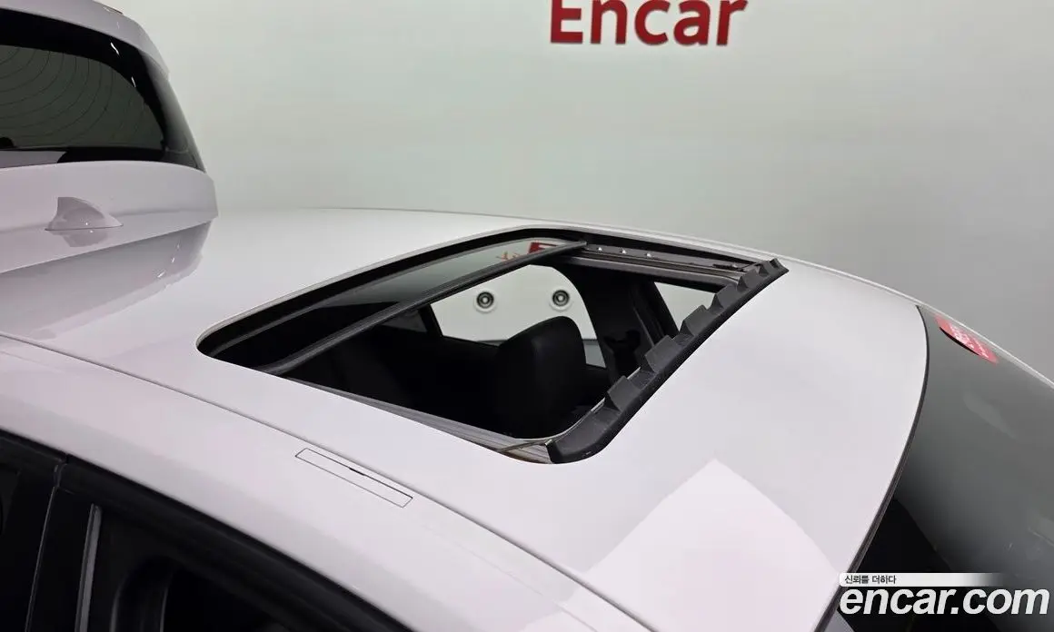 BMW 1 серия 2016 2.0 автомат (гидро), фото 22