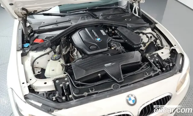 BMW 1 серия 2017 2.0 автомат (гидро), миниатюра 6
