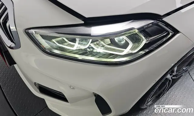 BMW 1 серия 2023 2.0 автомат (гидро), миниатюра 8