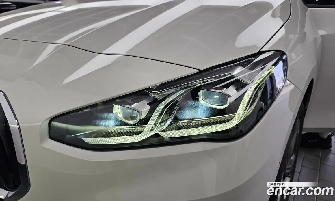 BMW 2 серия 2025 2.0 автомат (гидро), фото 8
