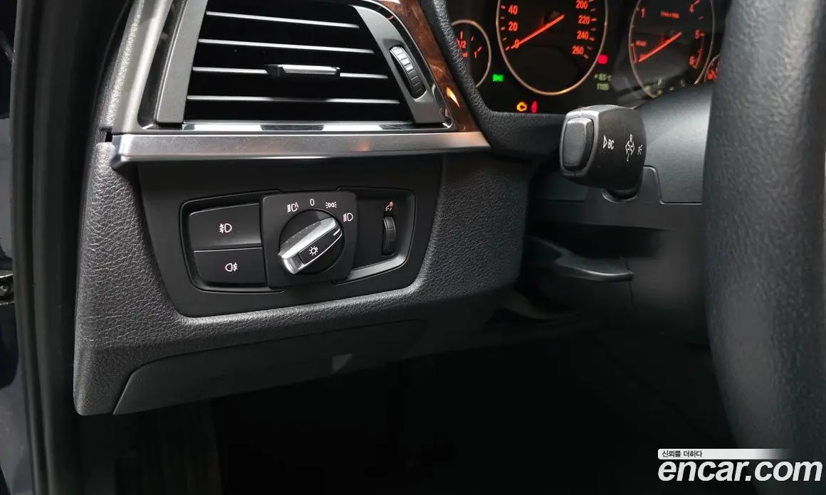 BMW 3 серия 2014 2.0 автомат (гидро), фото 17
