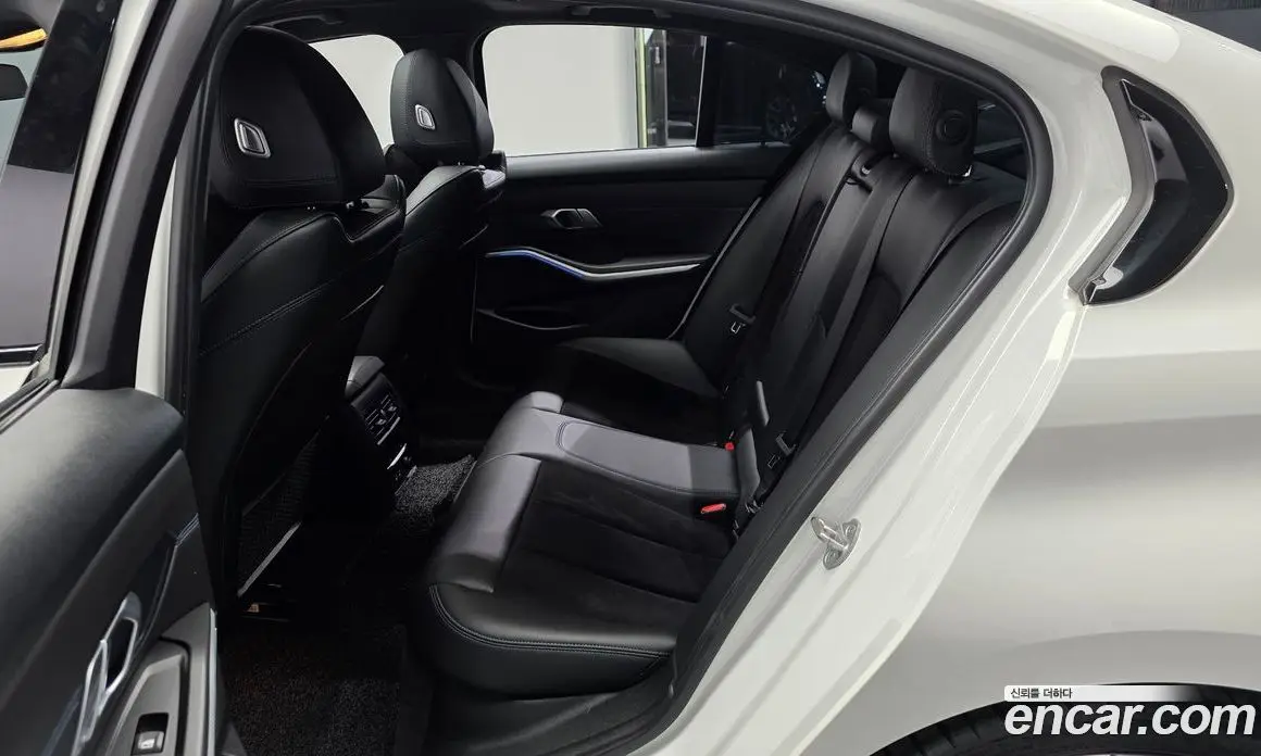 BMW 3 серия 2019 2.0 автомат (гидро), фото 16
