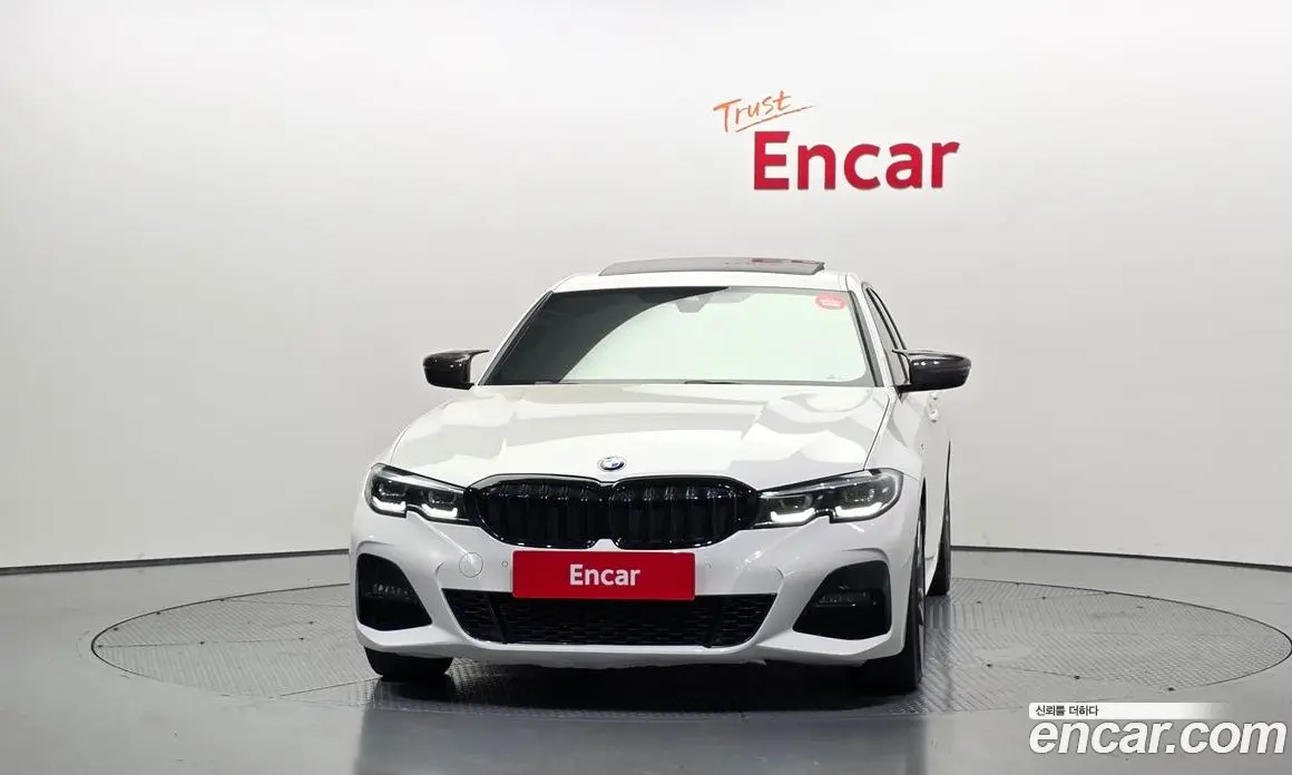 BMW 3 серия 2019 2.0 автомат (гидро), фото 3