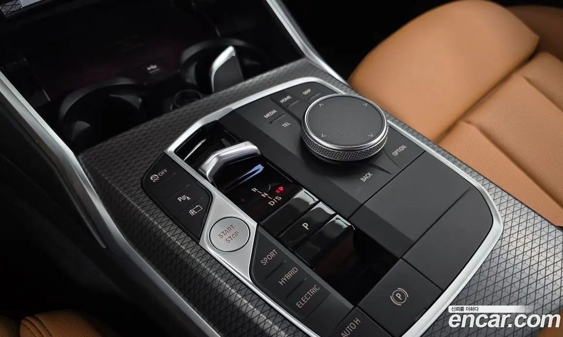 BMW 3 серия 2023 2.0 автомат (гидро), фото 9