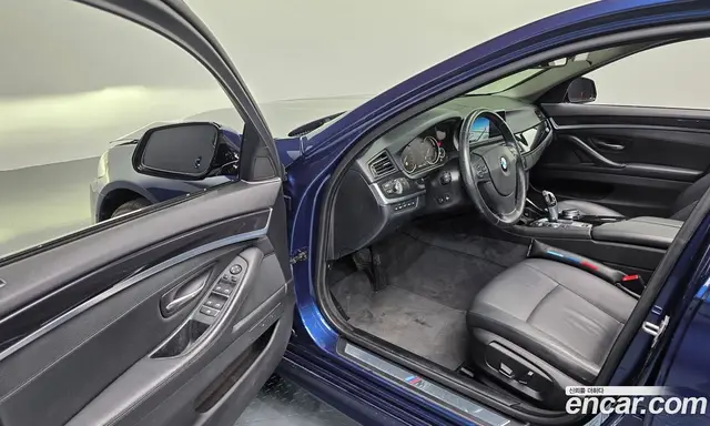 BMW 5 серия 2016 2.0 автомат (гидро), миниатюра 10