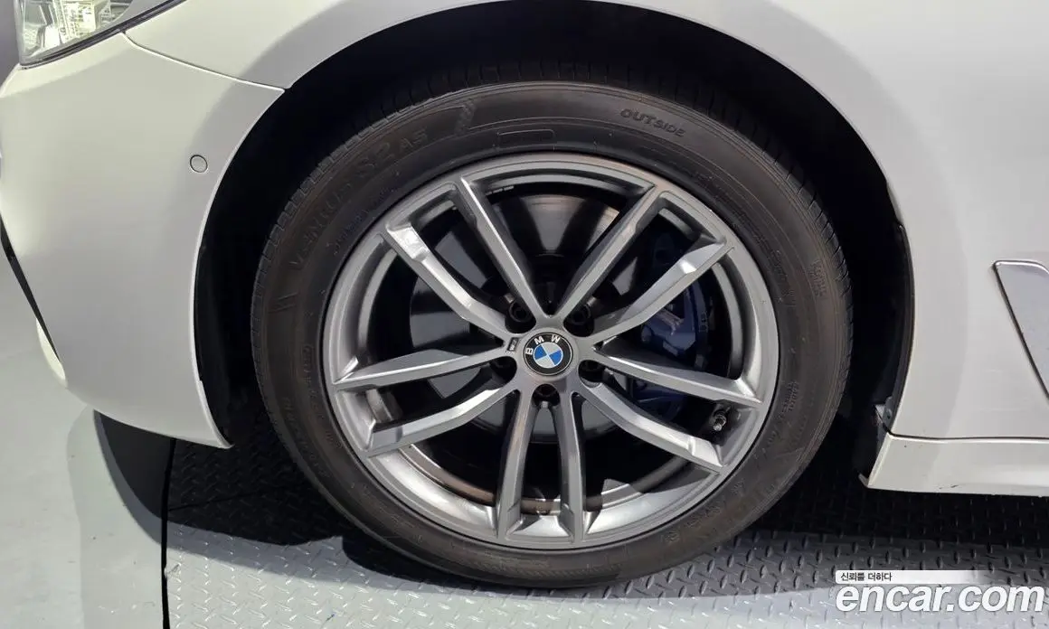 BMW 5 серия 2017 2.0 автомат (гидро), фото 5