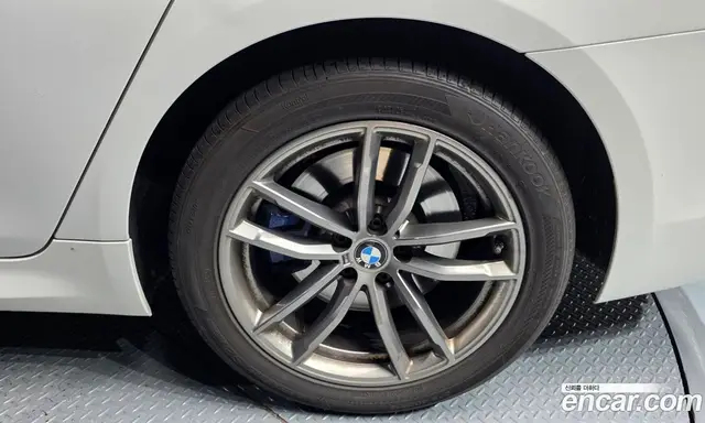 BMW 5 серия 2017 2.0 автомат (гидро), миниатюра 7
