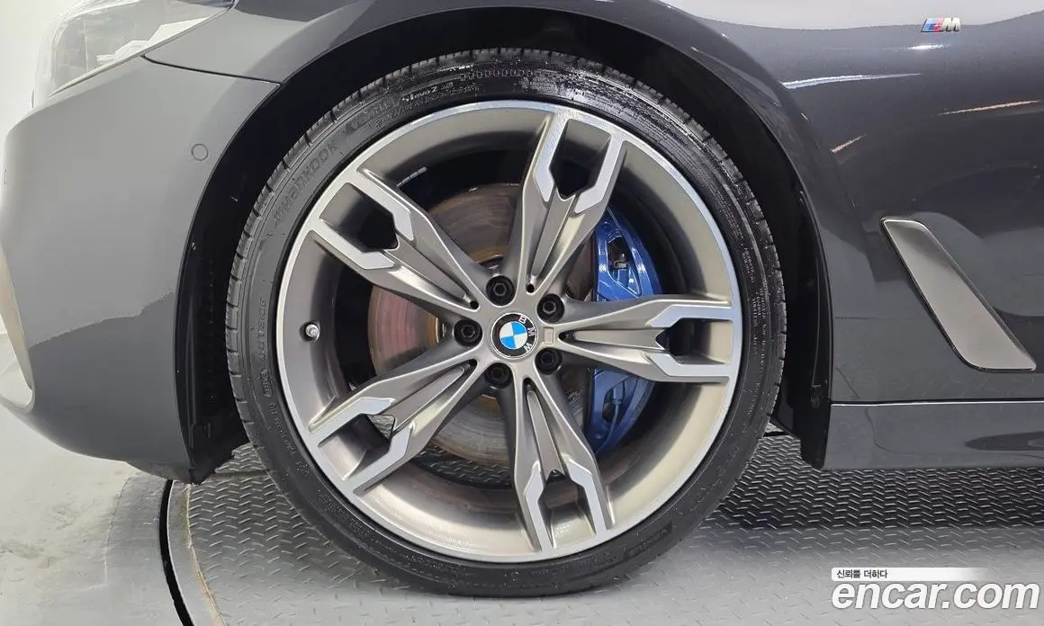 BMW 5 серия 2018 3.0 автомат (гидро), фото 5