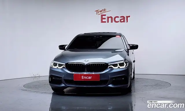 BMW 5 серия 2018 2.0 автомат (гидро), миниатюра 3