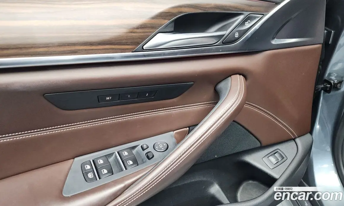 BMW 5 серия 2018 2.0 автомат (гидро), фото 30