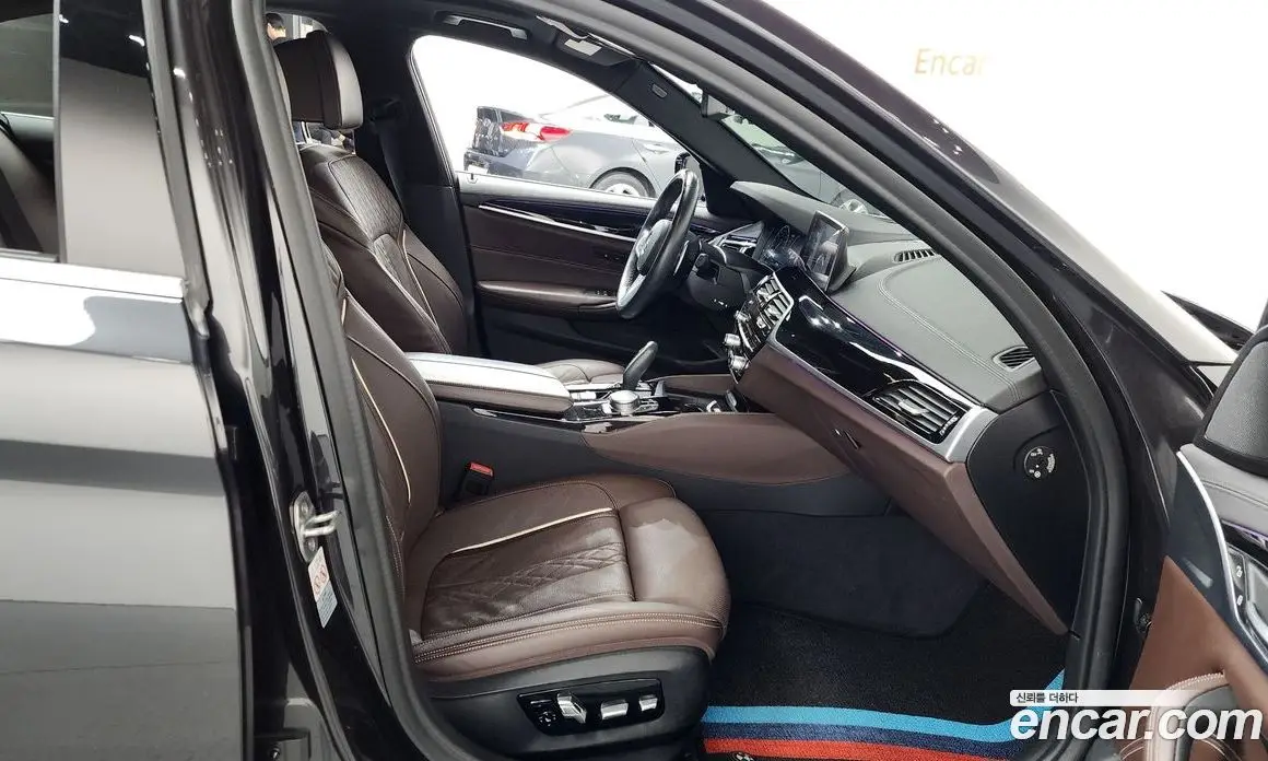 BMW 5 серия 2019 2.0 автомат (гидро), фото 16