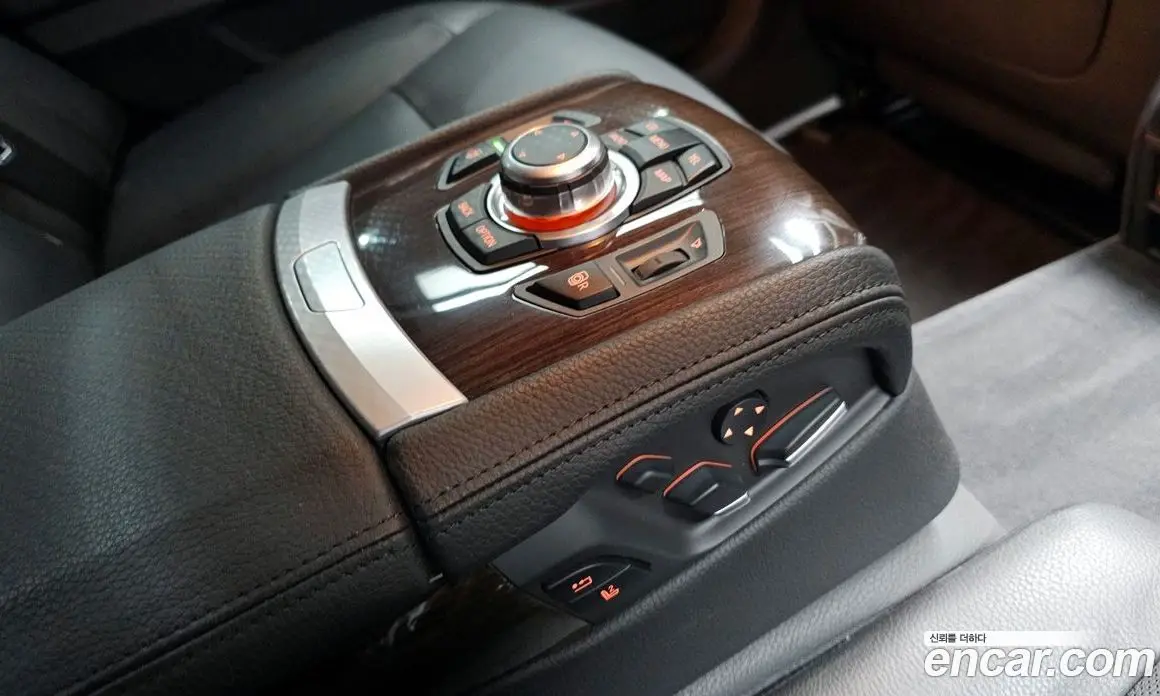 BMW 7 серия 2011 3.0 автомат (гидро), фото 18