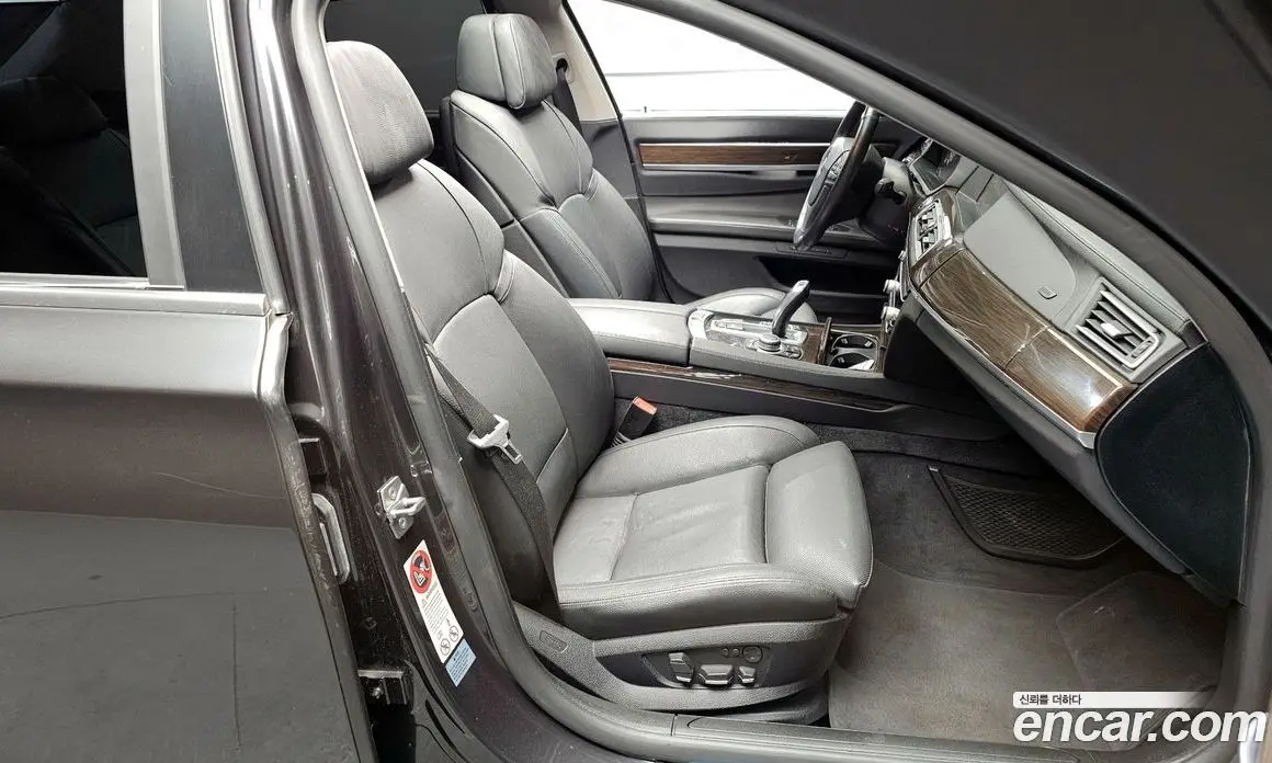 BMW 7 серия 2011 3.0 автомат (гидро), фото 10