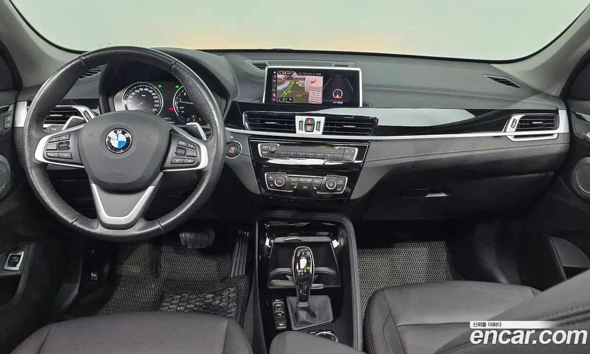 BMW X1 2021 2.0 автомат (гидро), фото 7