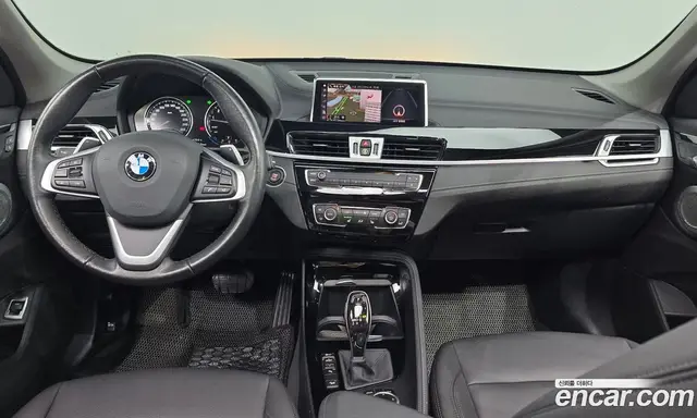BMW X1 2021 2.0 автомат (гидро), миниатюра 7