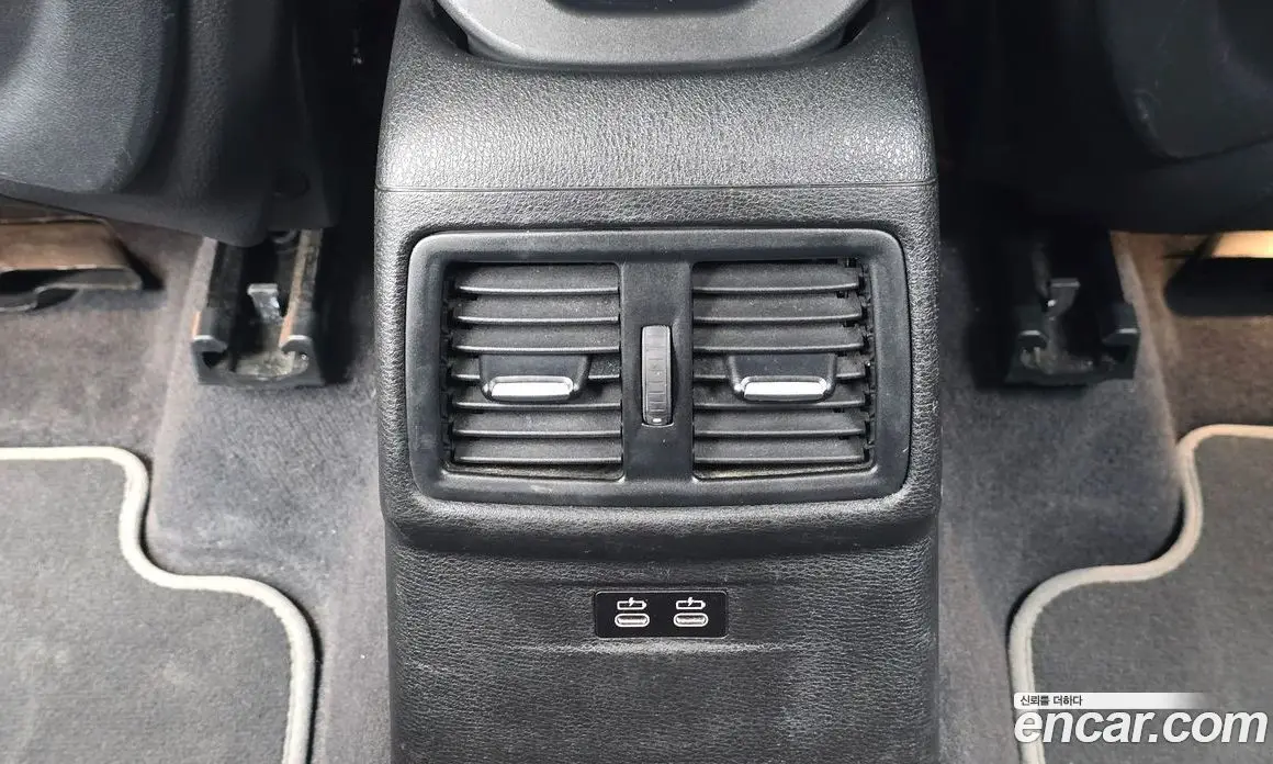BMW X1 2022 2.0 автомат (гидро), фото 19