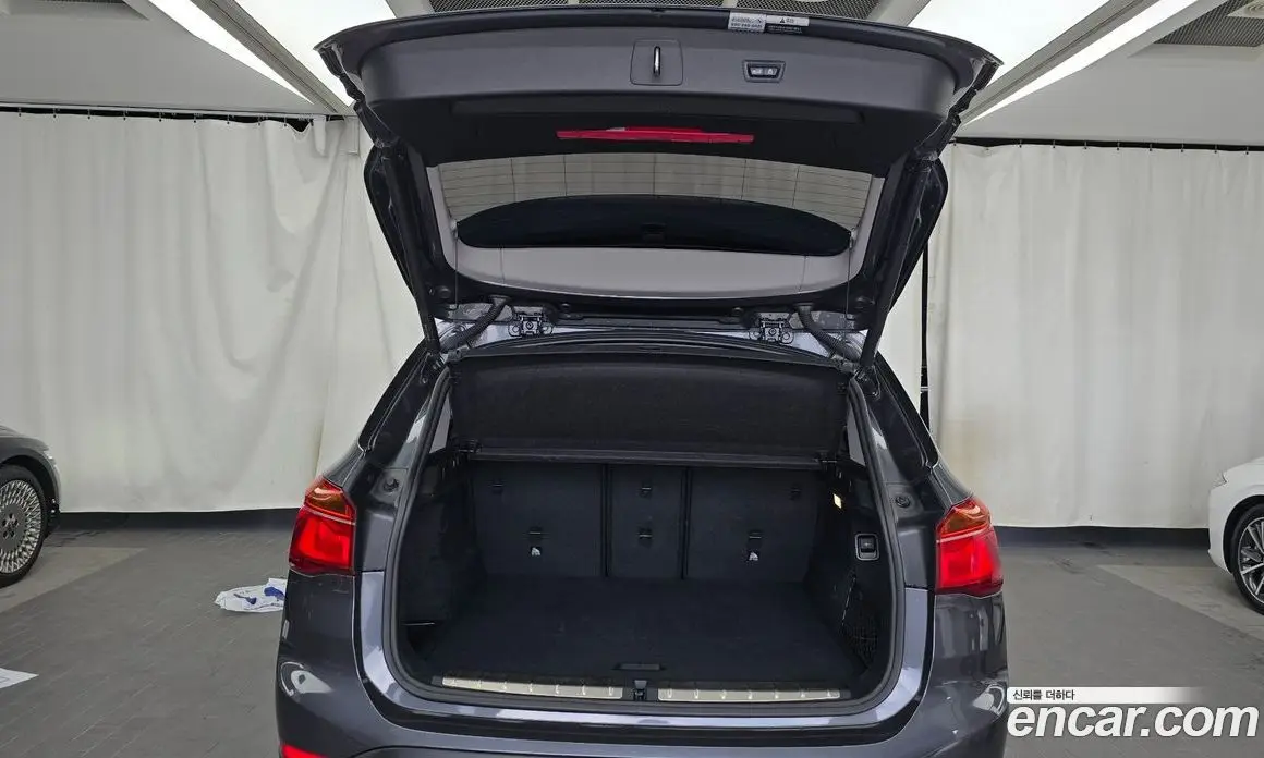 BMW X1 2022 2.0 автомат (гидро), фото 20