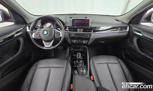 BMW X1 2022 2.0 автомат (гидро), миниатюра 7