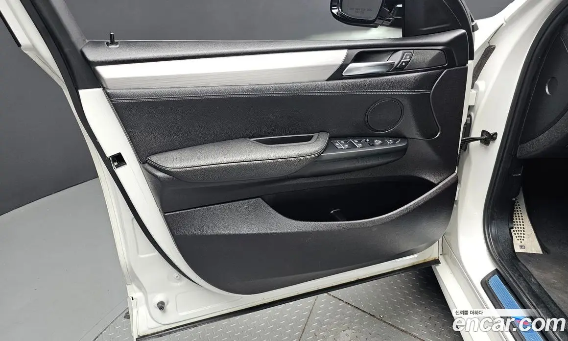 BMW X4 2017 2.0 автомат (гидро), фото 14