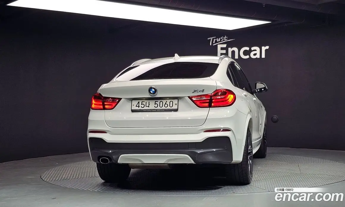 BMW X4 2017 2.0 автомат (гидро), фото 4