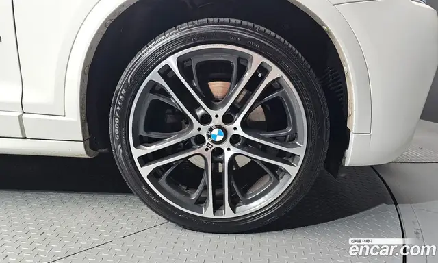 BMW X4 2017 2.0 автомат (гидро), миниатюра 7