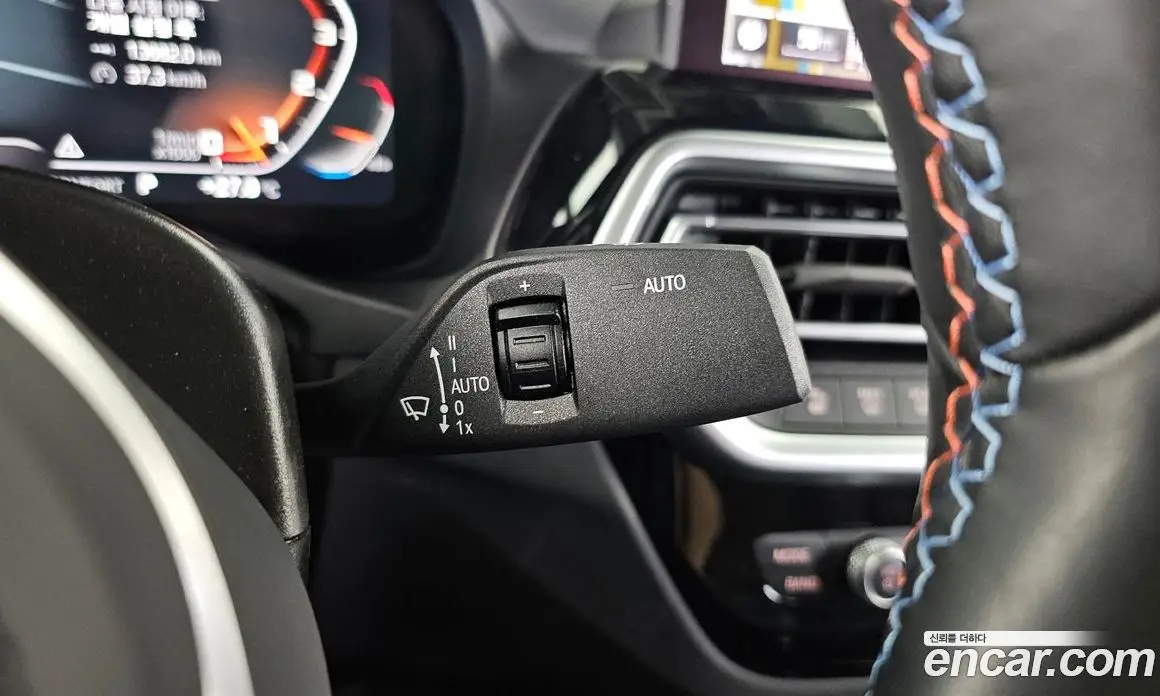 BMW X4 2024 3.0 автомат (гидро), фото 30