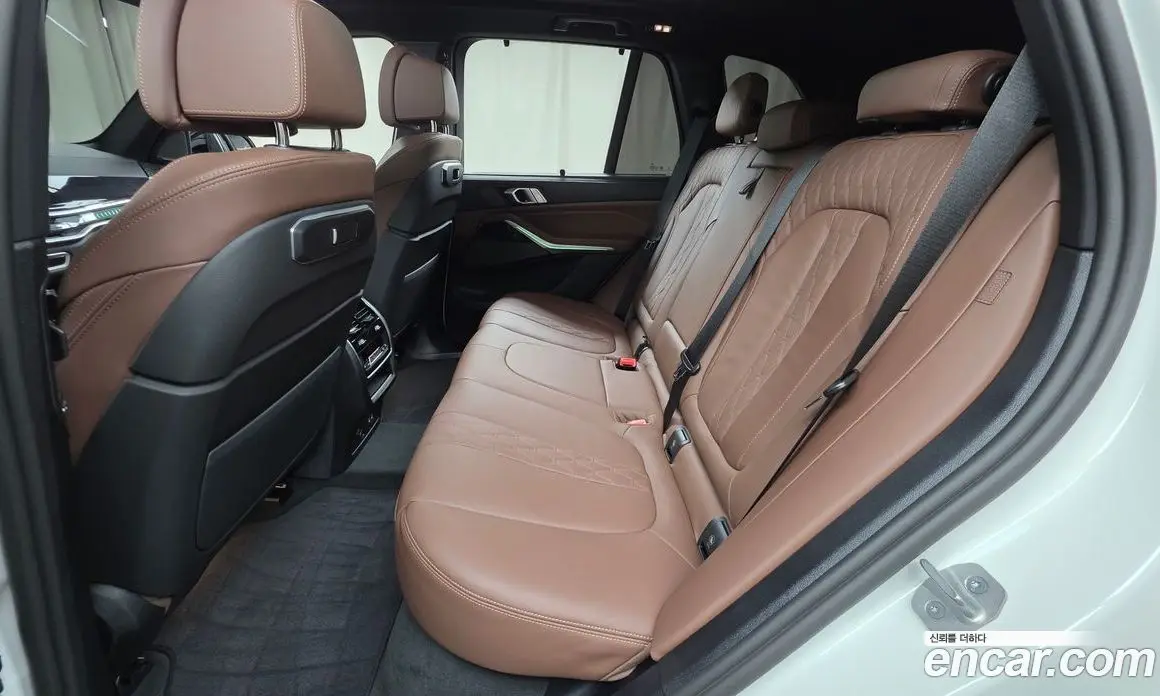 BMW X5 2025 3.0 автомат (гидро), фото 18