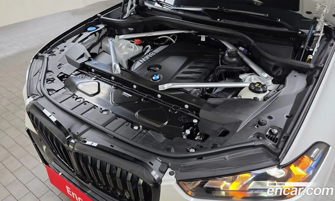 BMW X5 2025 3.0 автомат (гидро), фото 6