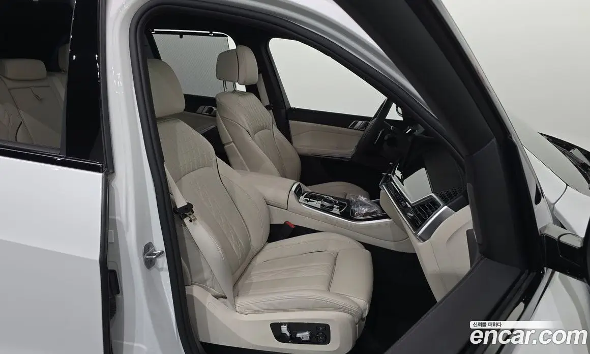 BMW X5 2025 3.0 автомат (гидро), фото 16