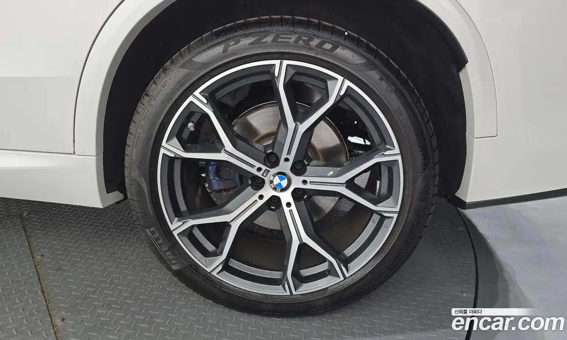 BMW X5 2025 3.0 автомат (гидро), фото 7