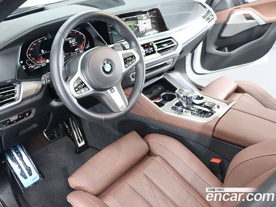 BMW X6 2023 3.0 автомат (гидро), фото 16