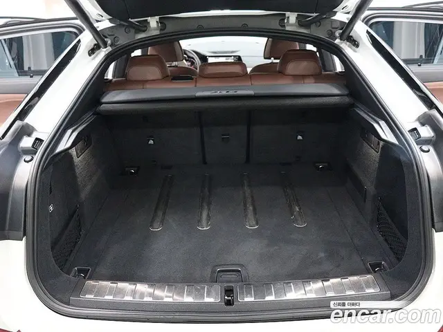 BMW X6 2023 3.0 автомат (гидро), миниатюра 5