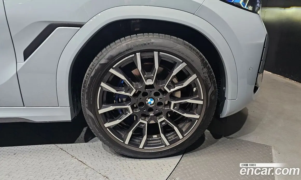 BMW X6 2025 3.0 автомат (гидро), фото 7