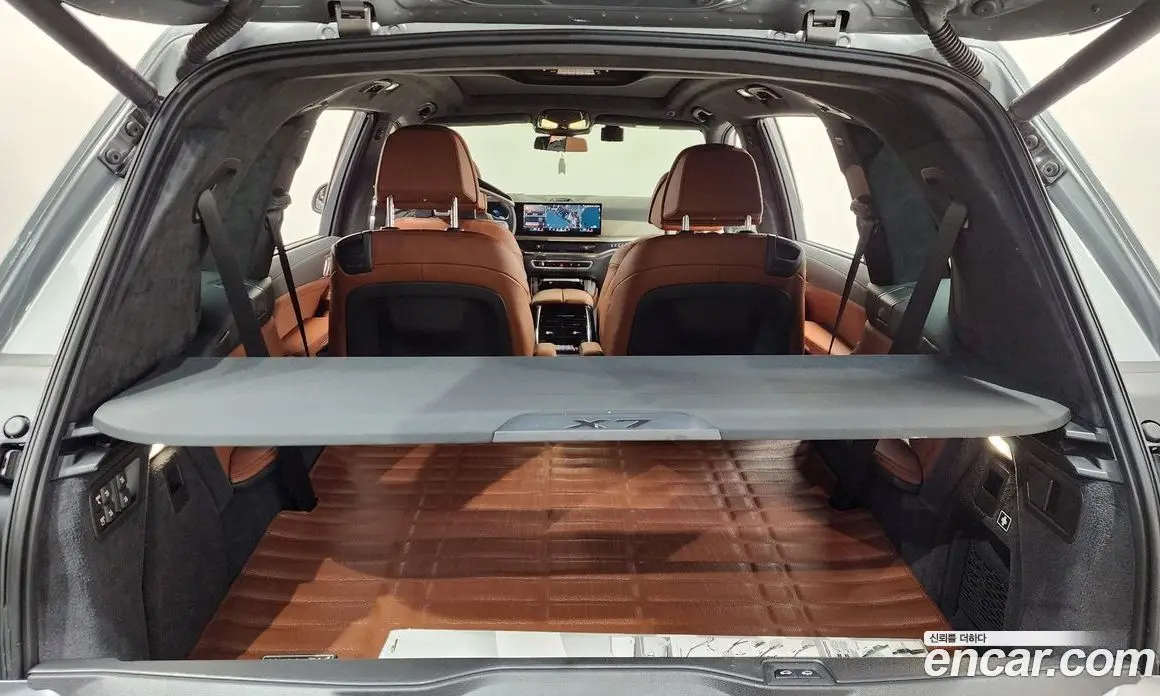 BMW X7 2023 3.0 автомат (гидро), фото 24