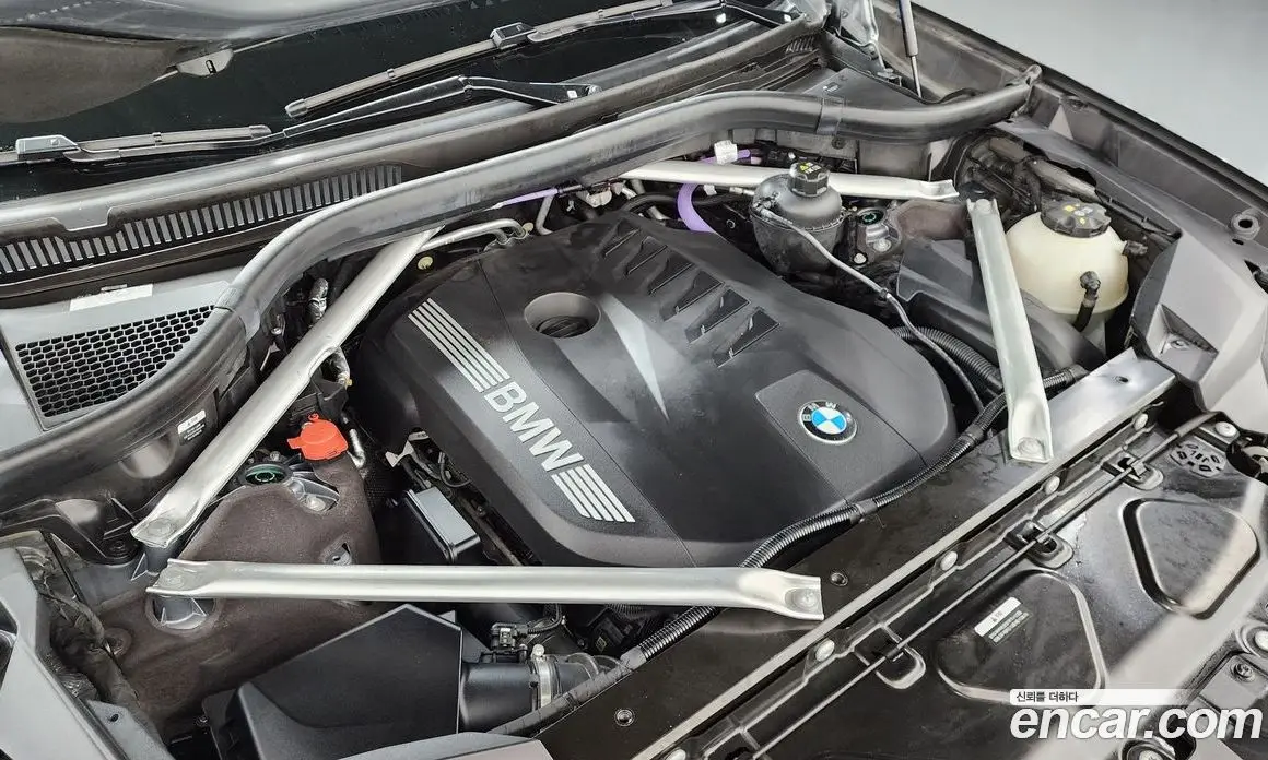 BMW X7 2023 3.0 автомат (гидро), фото 6