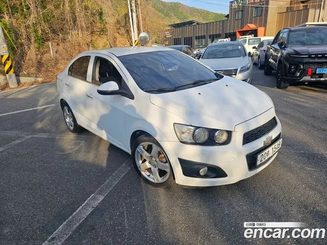Chevrolet Aveo 2011 1.6 автомат (гидро), миниатюра 2